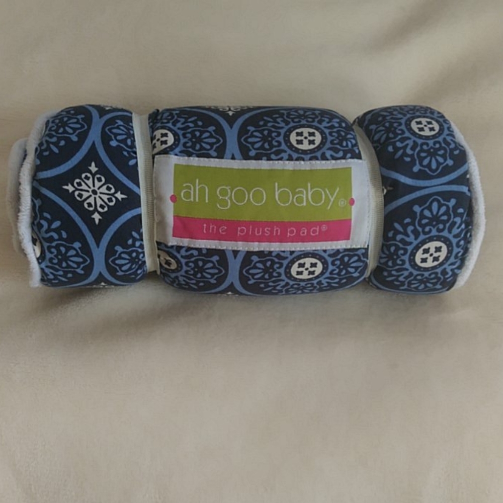 Ah Goo Baby Travel Changing Pad